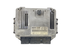 Controller 0281011275 8200305678 8200269879 Renault Bosch 54373