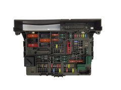 Fuse Box 9119444-04 18232.000.002A B010110500 BMW
