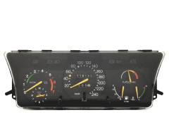 Speedometer/Instrument Cluster Saab 9000 8590705 1100828116 VDO