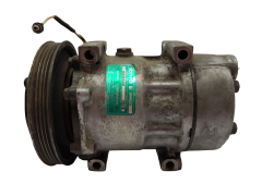 Air Con Compressor/Pump Renault Safrane 7700871663 SD7H15 7857B Sanden