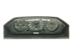 Speedometer/Instrument Cluster Mercedes E W124 1245432125 110008316773 VDO