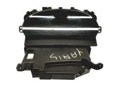 Speedometer/Instrument Cluster Toyota Yaris 21655864-5 21655865-3 33224