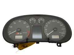 Speedometer/Instrument Cluster Audi A3 S3 8L0920932H 110080143001 VDO