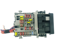Fuse Box 13222786  Opel GM