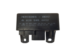 Plug Relay 0285454032 899081000 Mercedes-Benz