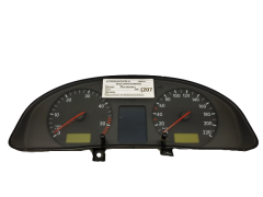 Speedometer/Instrument Cluster VW Passat 3B 3B0919890M 110008795006 VDO