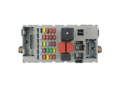 Fuse Box Fiat 51744898 NPL 46520600 Delphi 34738