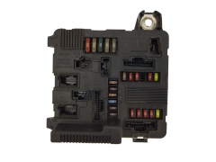 Controller UPC X84 N2 8200306032C S118399200F Renault Siemens 1445 Controller UPC X84 N2 8200306032C S118399200F Renault Siemens 1445