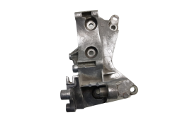 Engine Support  8200393718 1.5 DCI Renault