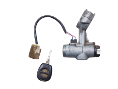 Ignition Switch Nissan Terrano 2 9.108 Valeo