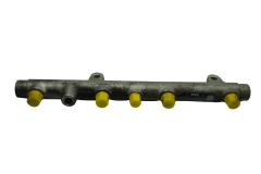 Injection Rail 8200347174 0445214015 1.9 dci Bosch Renault