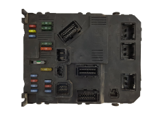 Controller BSI E02-00 MG 9657999780 S118085220F PSA 1249