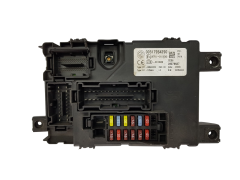 Fuse Box Fiat 00517954290 28079637 Delphi 19728