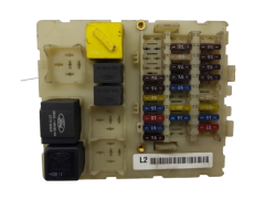 Fuse Box Ford 98AG14A073AH 518234901 19831
