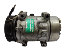 Air Con Compressor/Pump Renault Megane I 7700866828 SD7V16 1132L Sanden