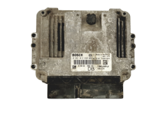 Controller Opel 55560810DB 0281012694 Bosch GM 17383