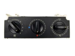 jj10689eby