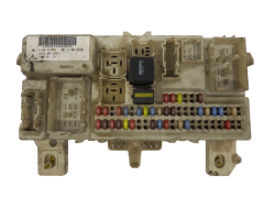 Fuse Box Ford 4M5T14A073AE 19817