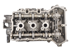 Cylinder Head Citroen Peugeot 9671871510 1608519180 1.2 VTI Cylinder Head Citroen Peugeot 9671871510 1608519180 1.2 VTI
