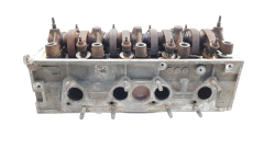 Cylinder Head 0200AT 9622242010 Z01 1.4 8v EGR Citroen Peugeot 13093