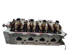 Cylinder Head 7701478273 8200506221 1.2 16v D4F Renault 270-4