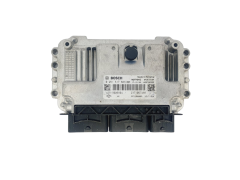 Controller 0261S17833 237105748R Renault Bosch 43848