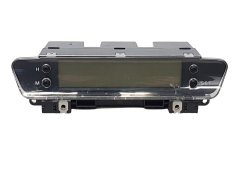 Radio Display Mitsubishi Colt 8750A123 DU-4E40-3-TH 1192