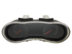 Speedometer/Instrument Cluster Opel Karl 42347136 688437714 23783