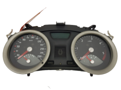 Speedometer/Instrument Cluster Renault Megane 2 8200399695 B