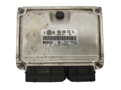 Engine Controller VW 06A906032HJ 0261207436 Bosch 22487