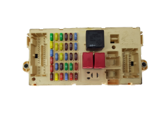 Fuse Box Alfa Romeo 50510079 50510082 NPL 19479