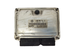 Controller 038906012CE 0281010257 Skoda Bosch 3373