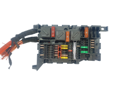 Fuse Box 6114 9270354 193487 10 BMW