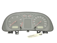 Speedometer/Instrument Cluster VW Golf MK4 1J0920806E 0263637002 25297