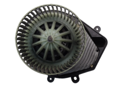 Heater Fan Blower Motor VW Passat Audi A4 8D1820021 740221233F 1085