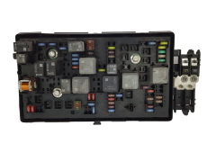 Fuse Box 13255300 529050199 96982040 Opel GM