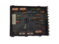 Fuse Box 3C0937125 6359-2777 VW SEAT Audi 20843