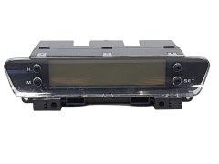 Radio Display Mitsubishi Colt 8750A123 DU-4E40-3-TH