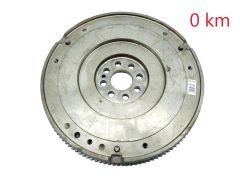 Flywheel 8200474648 8200641455 Renault Trafic 2 Vivaro 2.0 dCi