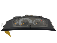 Speedometer/Instrument Cluster Toyota Previa 83200-28451 157360-5940