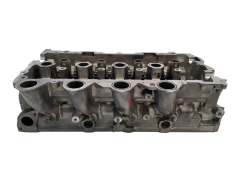 Cylinder Head 9646352910 DV4T142-PC 1.4 HDI 16v 8HY Citroen C3 