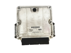 Controller 0281010440 8200065994 Volvo Bosch 26074