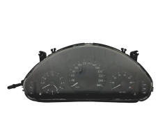Speedometer/Instrument Cluster Mercedes E W211 A2115403648 110080363001 VDO