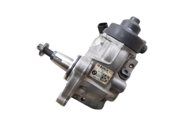 Injection Pump BMW 8511626 0445010768 0928400840 2.0 D