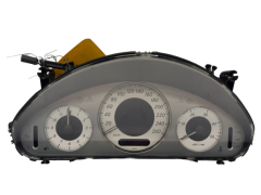 Speedometer/Instrument Cluster Mercedes E W211 A2115405711 21413