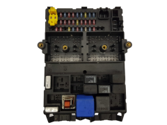 Fuse Box Jeep 56042148AG 51872400 Fuse Box Jeep 56042148AG 51872400