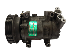 Air Con Compressor/Pump Renault 7700273801 SD6V12 1416G Sanden 7172