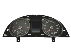 Speedometer/Instrument Cluster VW Passat 3C 3C0920860R A2C53329096 39744
