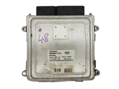 Engine Controller Kia 5WY5266A 39112-25050 Siemens VDO