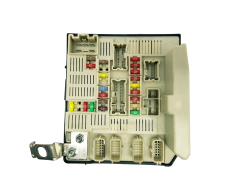 Controller Renault USM-X61 N3 8201044235 31354
